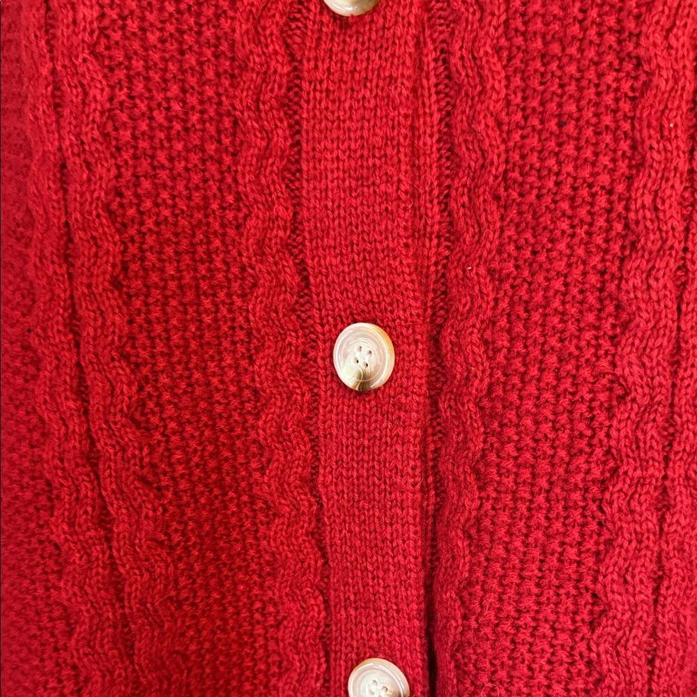 Elegant Red Button-Up Cardigan - Picture 2 of 4